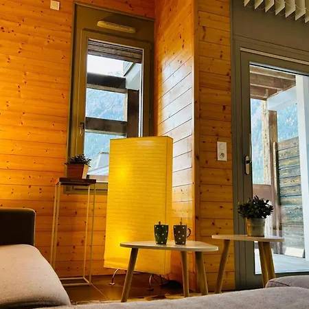 Modern Flat With Parking And Views Of Brevent דירה שאמוני